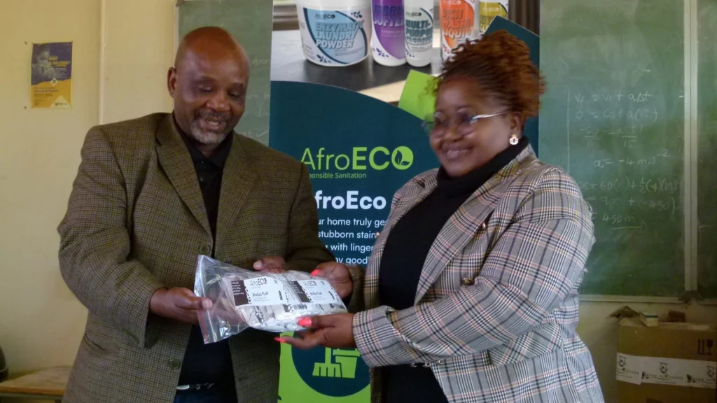 AfroECO Flush scool donation